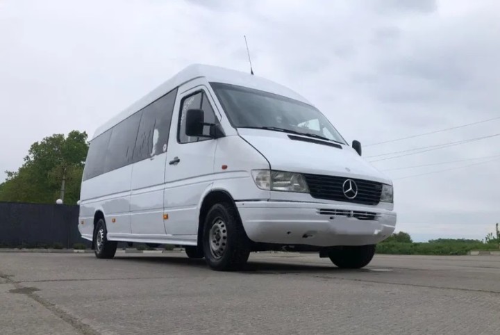 Mercedes-Benz Sprinter