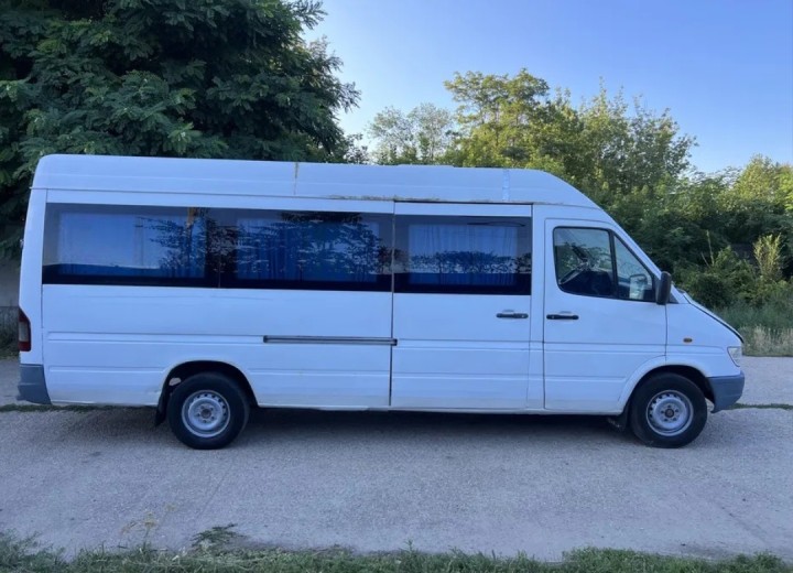 Mercedes-Benz Sprinter 312