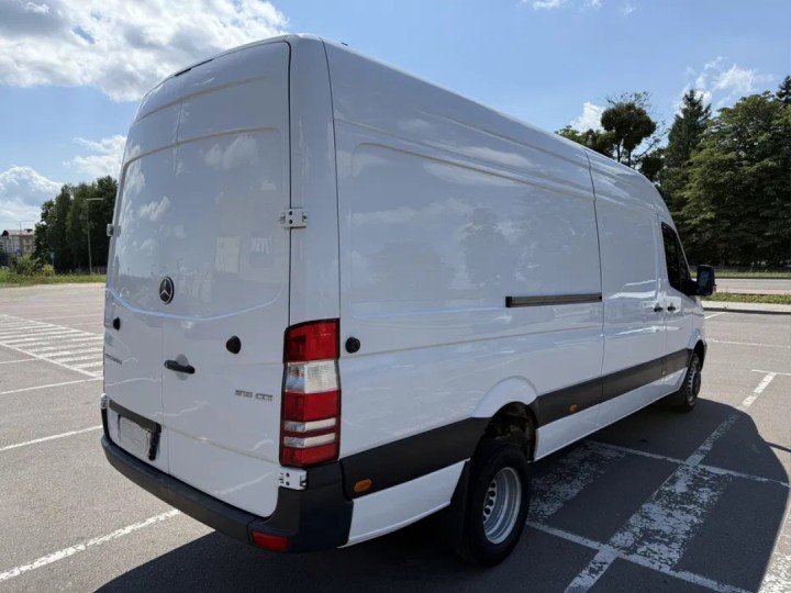 Mercedes-Benz Sprinter 906