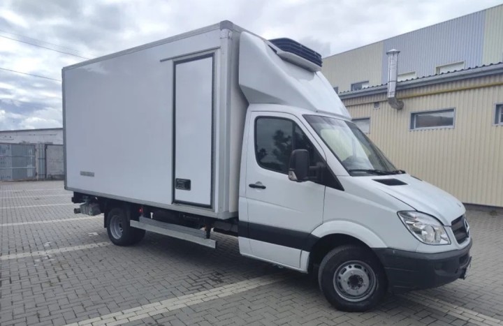 Mercedes-Benz Sprinter