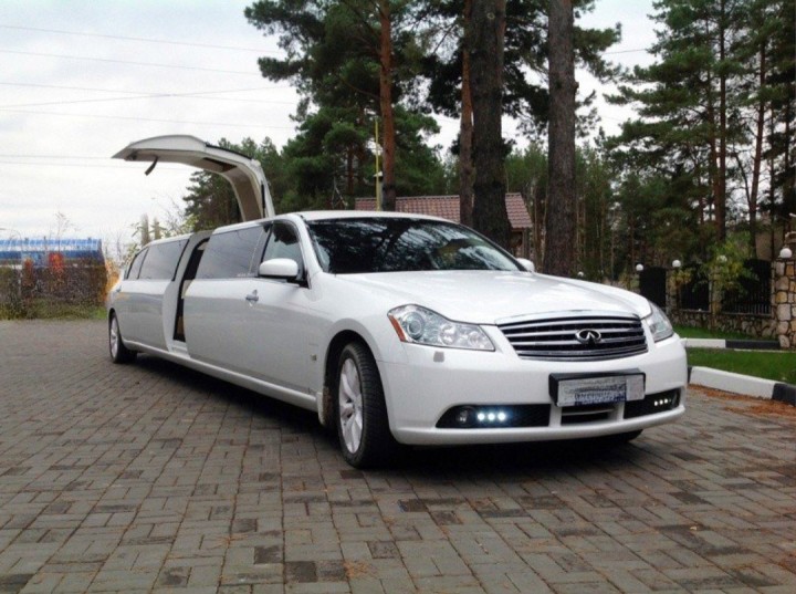 Infiniti M35