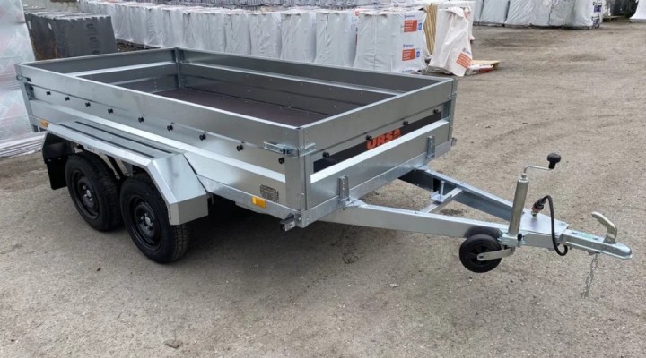 Two-axle trailer Ursa "Universal"